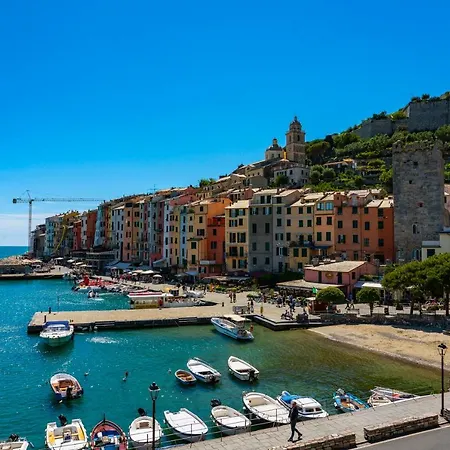 La Casa Dagli Occhi Blu *