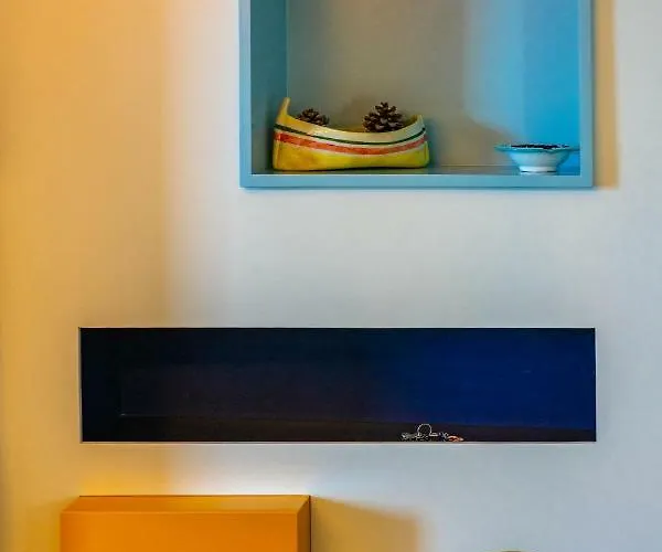 La Casa Dagli Occhi Blu