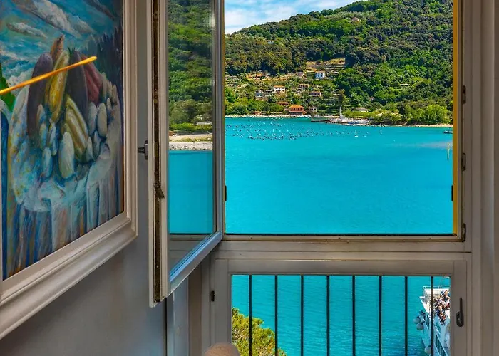 La Casa Dagli Occhi Blu * Porto Venere