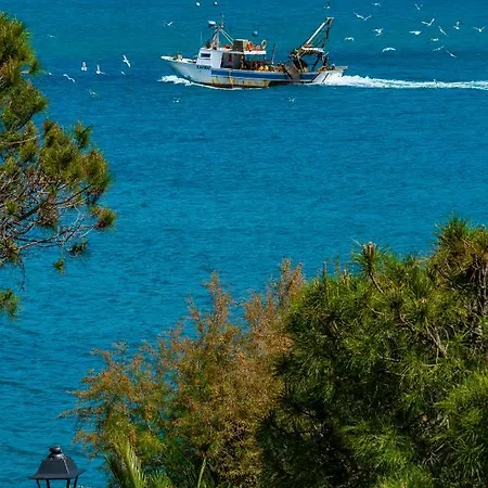 La Casa Dagli Occhi Blu * Πόρτο Βένερε